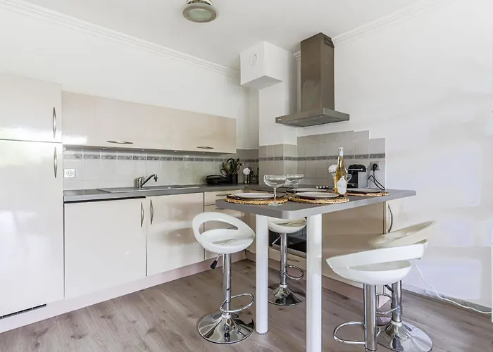 Les Balcons D'eze-3 By Interhome Apartamento Èze