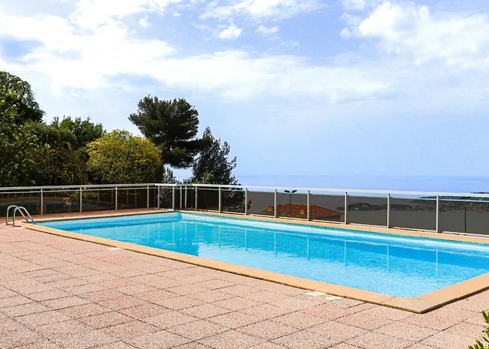 Les Balcons D'eze-3 By Interhome Apartamento